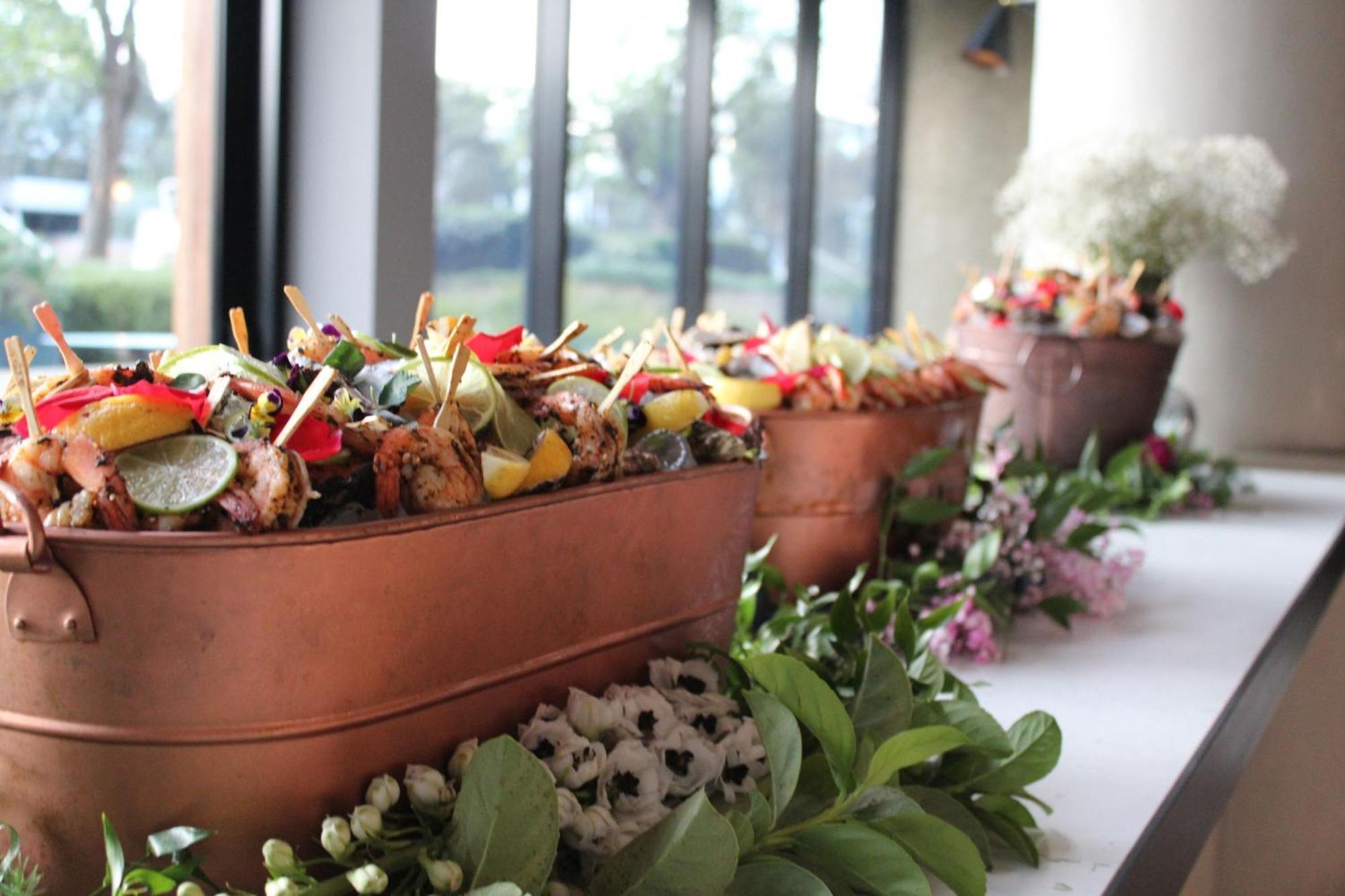 Midnight Hotel, Autograph Collection Canberra Exteriér fotografie A salad bar at a wedding reception