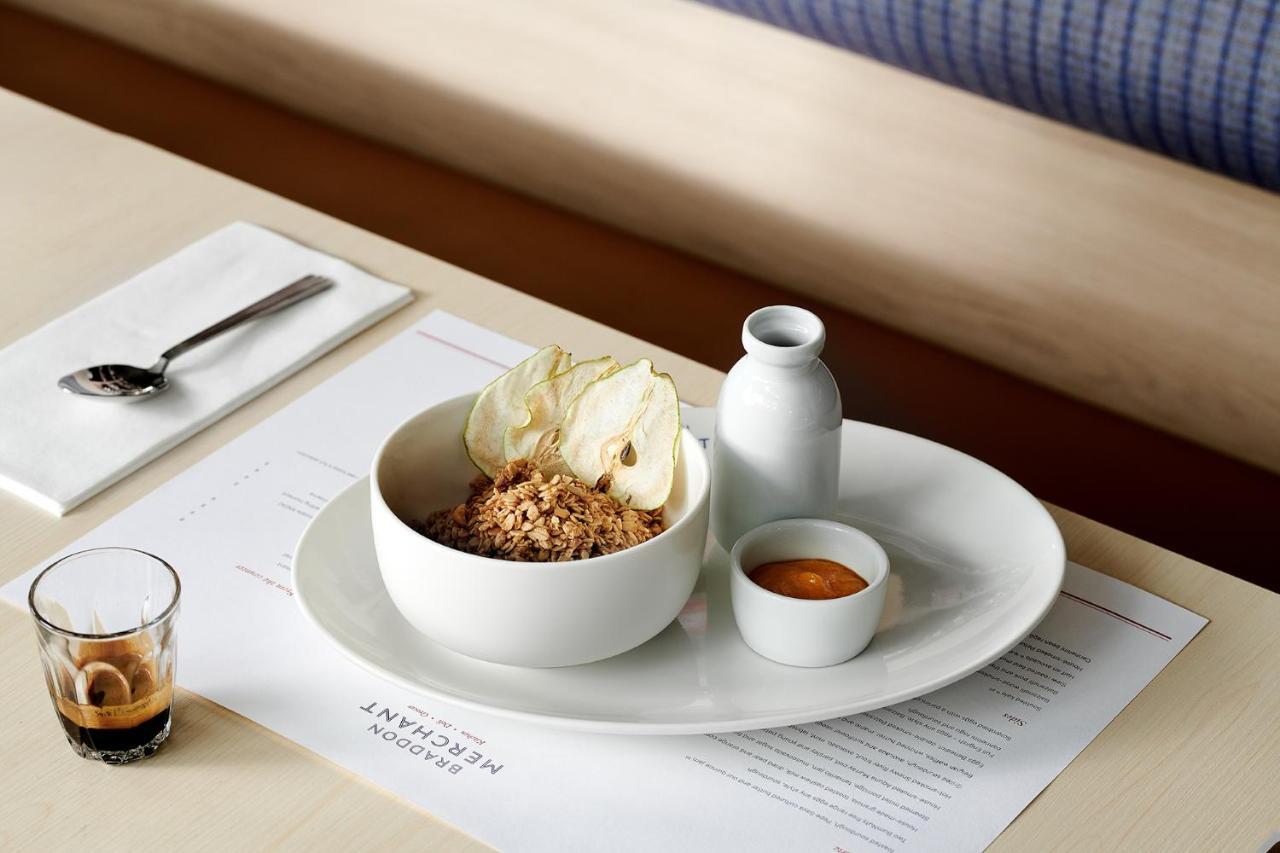 Midnight Hotel, Autograph Collection Canberra Exteriér fotografie A bowl of granola with milk and honey